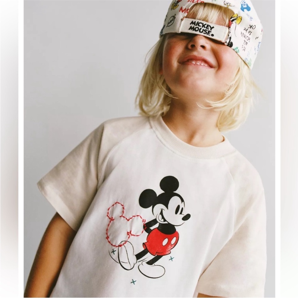 ZARA MICKEY MOUSE DISNEY RAGLAN SLEEVE T-SHIRT